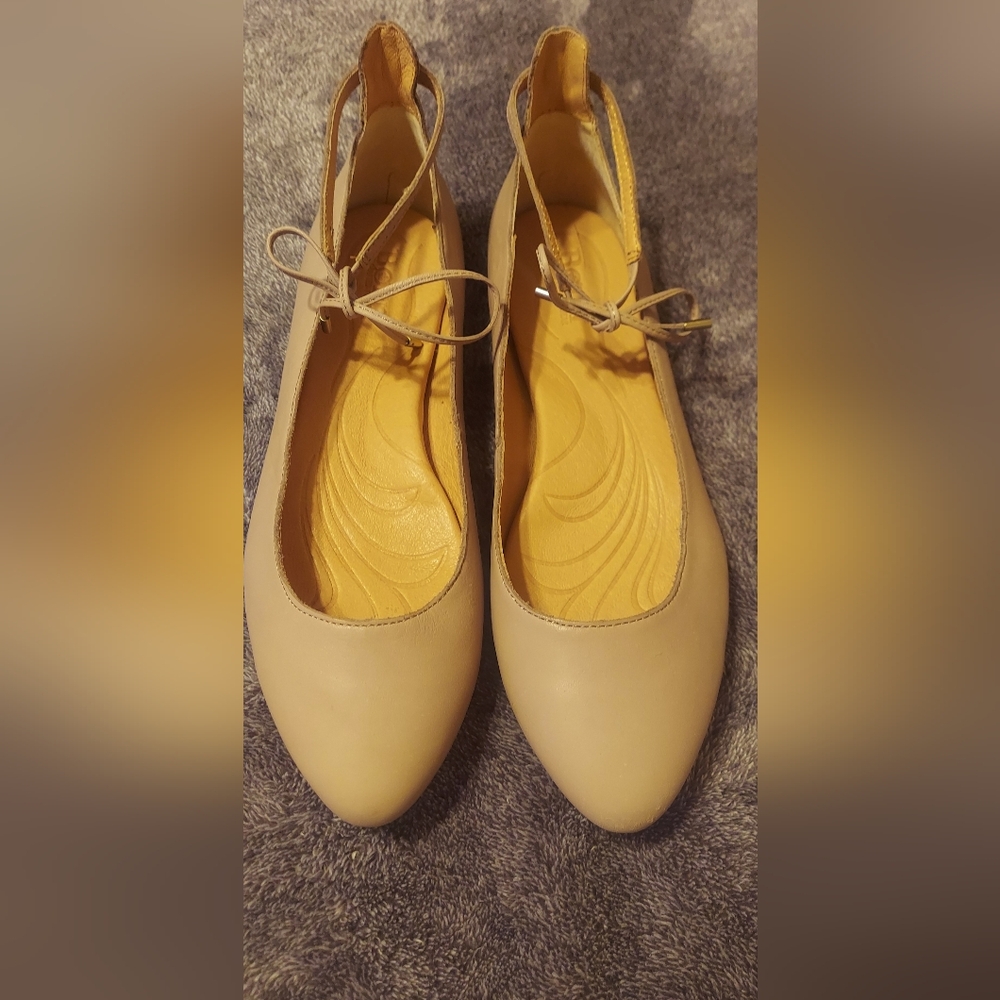 Born Ballet Flats